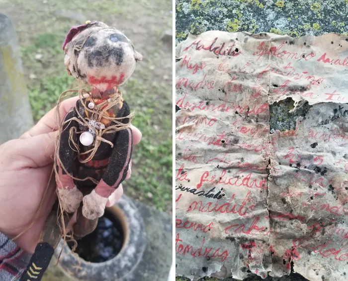 Encontrado en un cementerio, envuelto en papel, tela y atado con cordel
