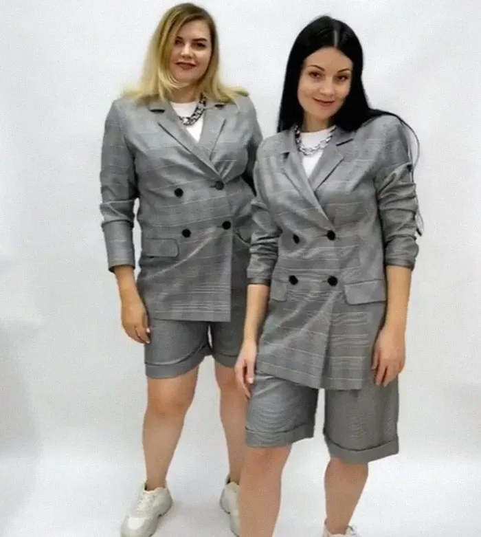Estas mujeres comparan las tallas XL y XS de las mismas prendas, y las fotos se vuelven virales