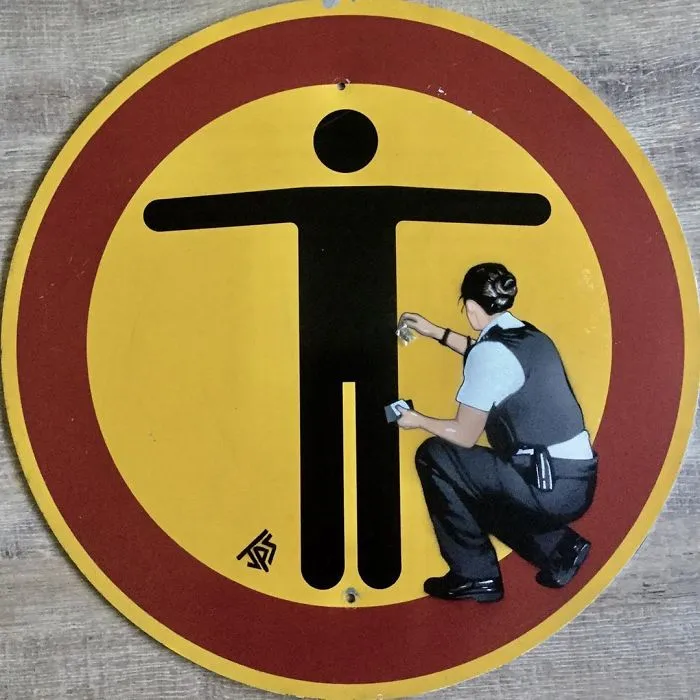 This Artist Creates Graffiti That Interact With Their Surroundings (30 Pics)