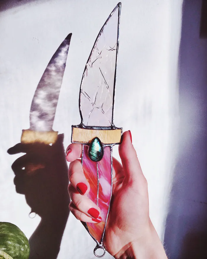 Pink Knife