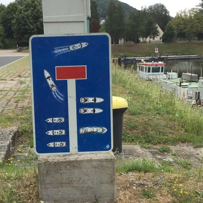 This Artist Creates Graffiti That Interact With Their Surroundings (30 Pics)