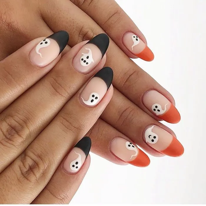 30 Times People 'Nailed' Halloween Nail Art
