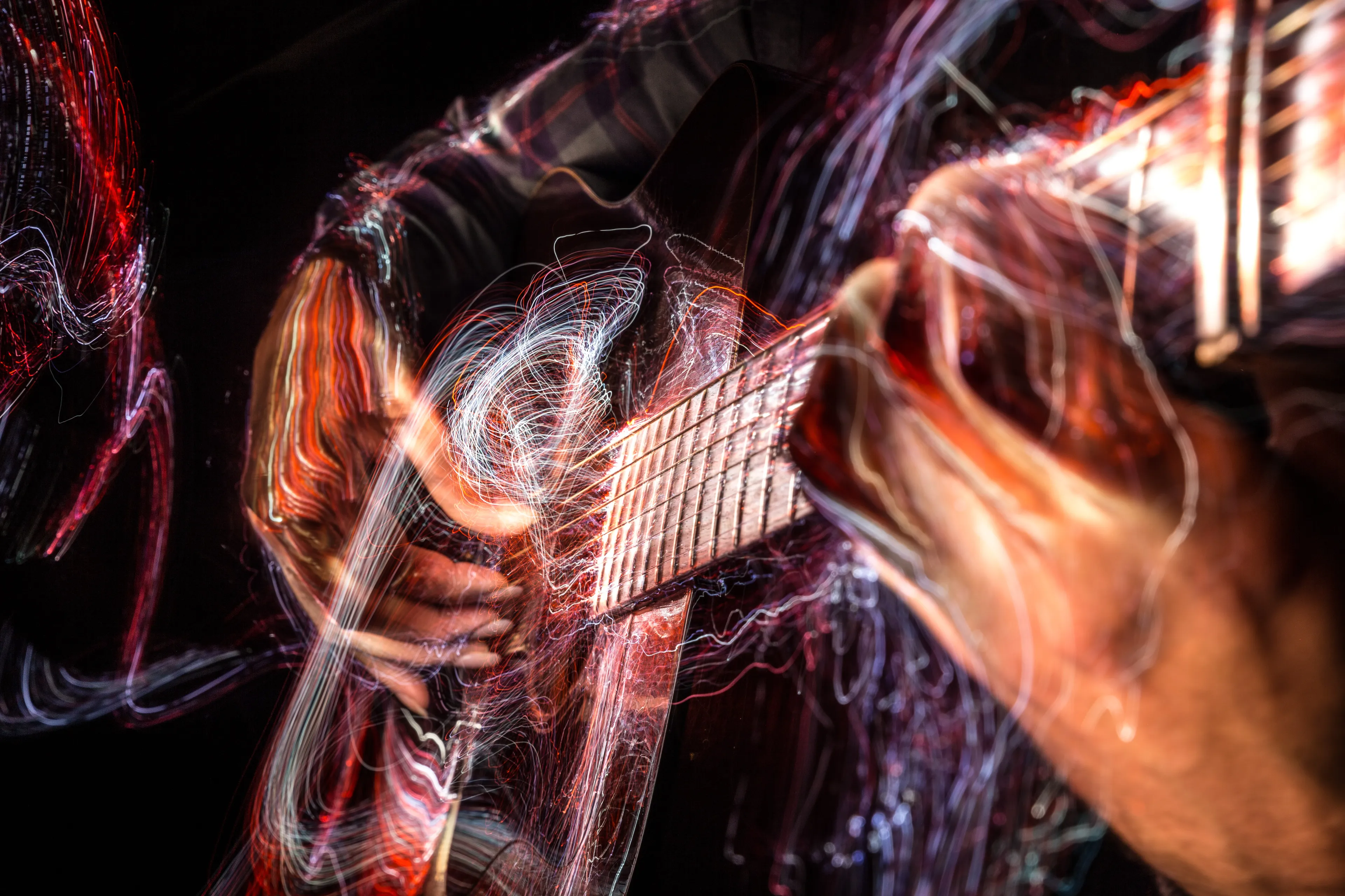 I Photographed Music Instruments With Lightpainting (No Photoshop)