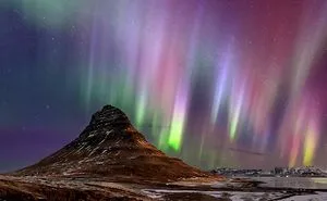 Hey Pandas, What's The Most Beautiful Thing You’ve Seen In The Sky? (Closed)