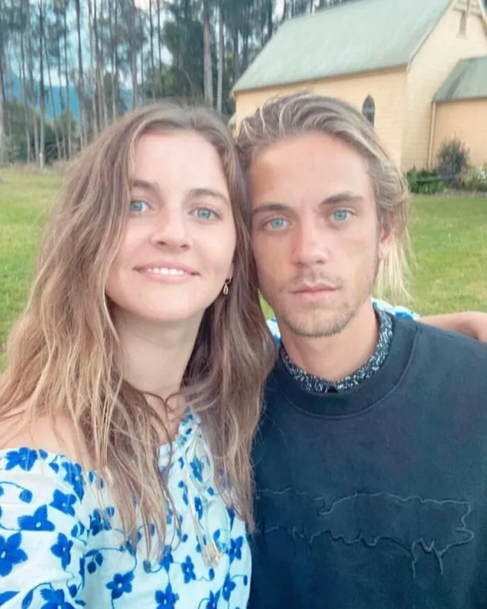 Siblings Or Dating?
