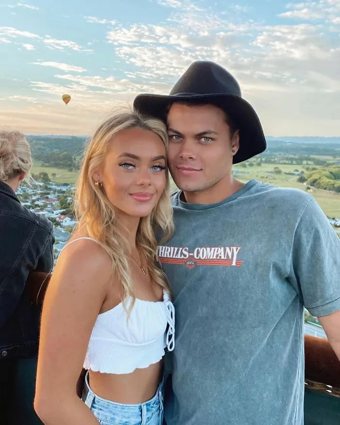 Siblings Or Dating?