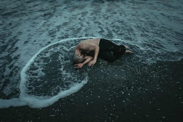 Italian Artist Captures 50 Mystical Photographs That Portray His Inner Emotions