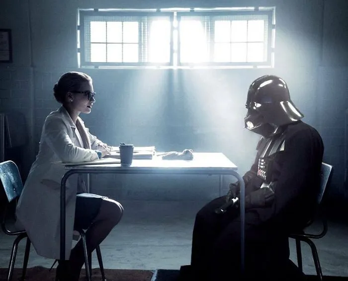 50 Divertidas ediciones de personajes en situaciones a las que no pertenecen