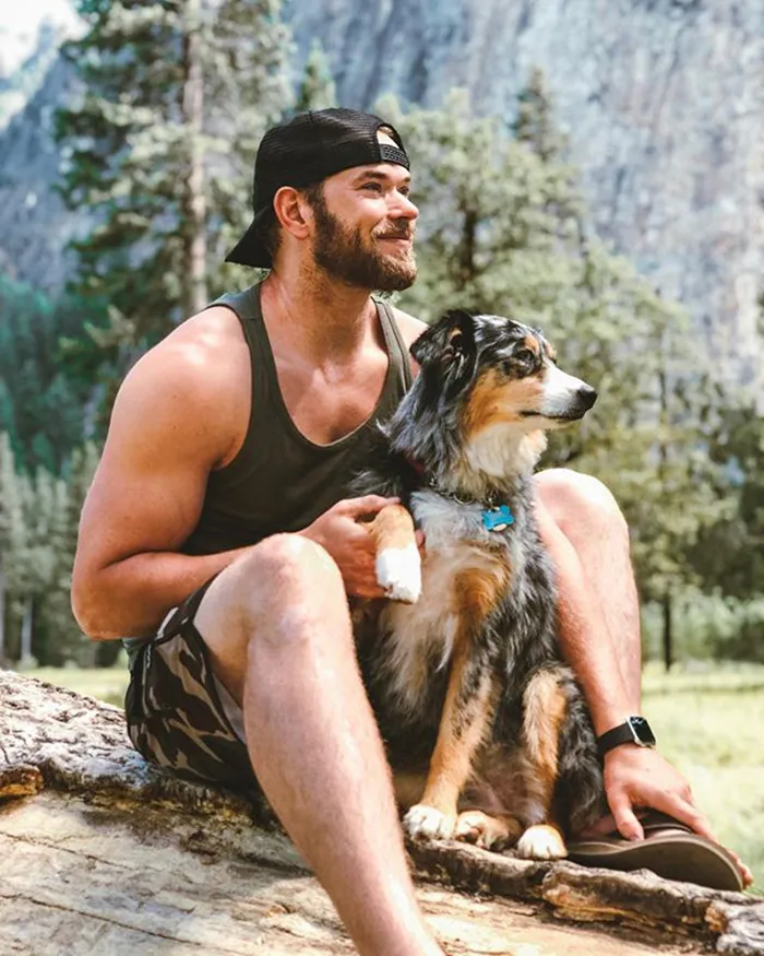 Kellan Lutz & Koda