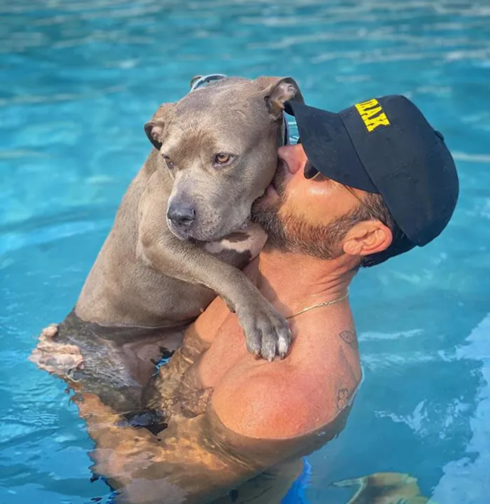 Justin Theroux & Kuma