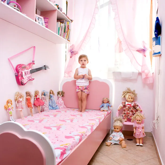 Julia, 3 años, Tirana, Albania