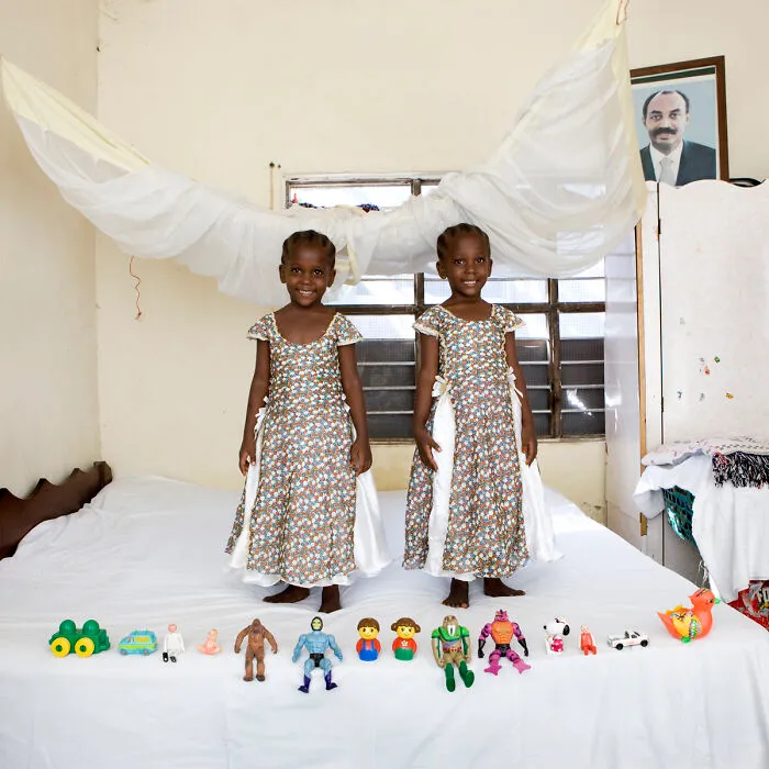 Arafa y Aisha, 4 años, Bububu, Zanzibar