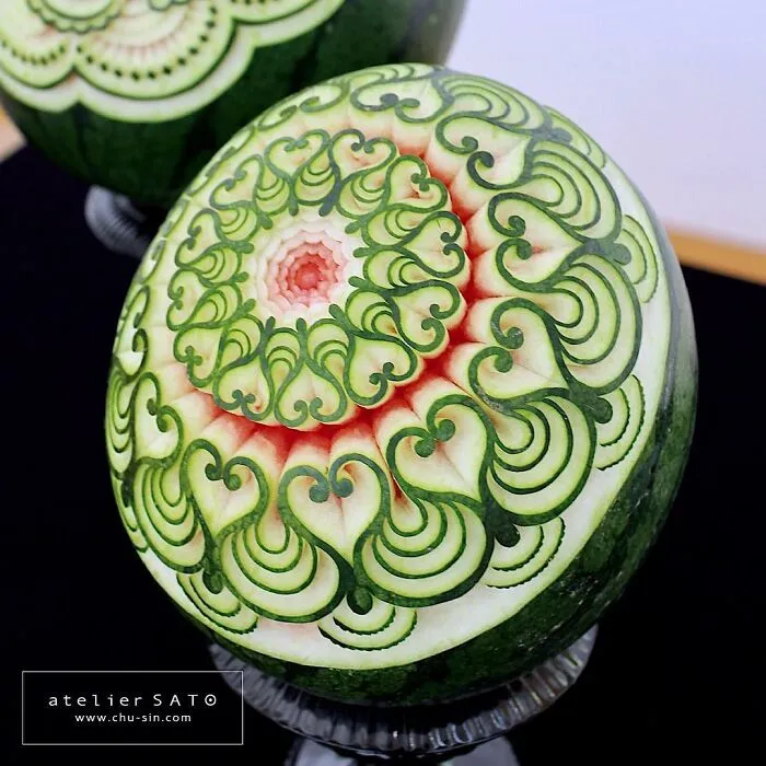 Artist Creates Beautiful Patterns On Fruits And Vegetables By Hand-Carving Intricate Designs