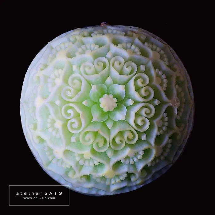 Artist Creates Beautiful Patterns On Fruits And Vegetables By Hand-Carving Intricate Designs