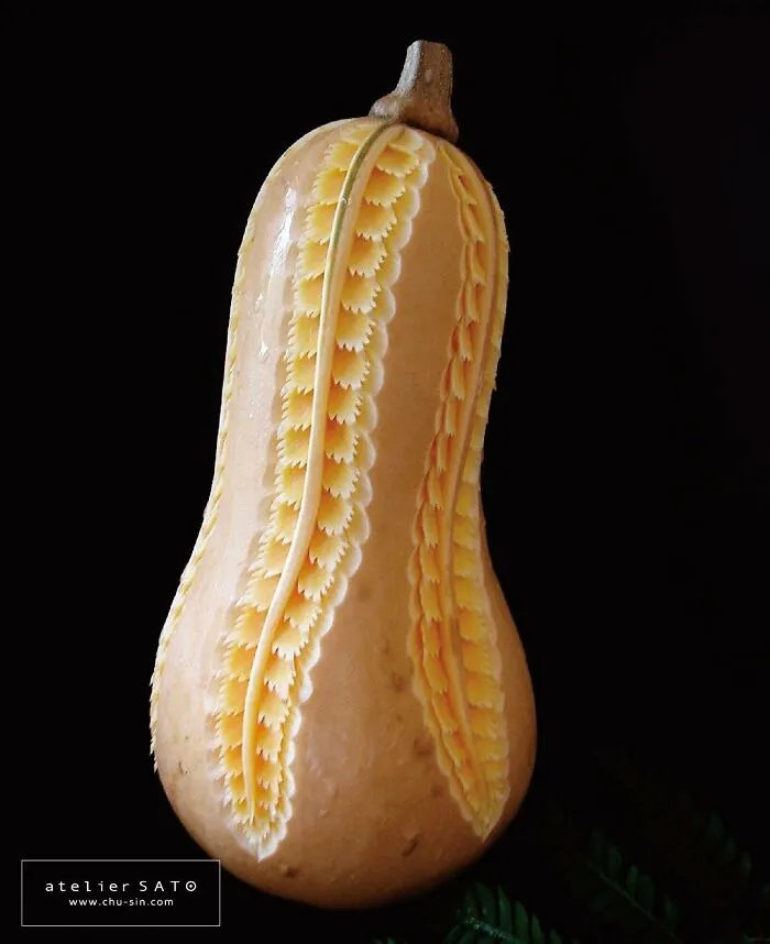 Artist Creates Beautiful Patterns On Fruits And Vegetables By Hand-Carving Intricate Designs