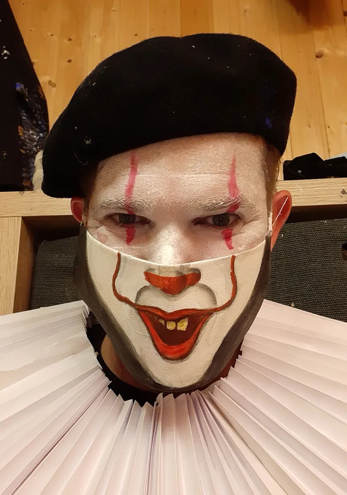30 Genius Halloween Face Masks