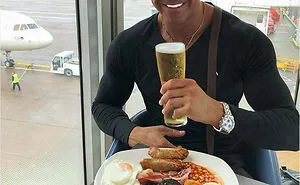 30 Times People Spotted Such Fake Instagrammers, It’s Borderline Ridiculous (New Pics)