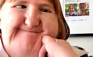 Trolls Tell Woman She's 'Too Ugly' To Be Posting Pics Of Her Face, She Responds By Posting Selfies For A Year