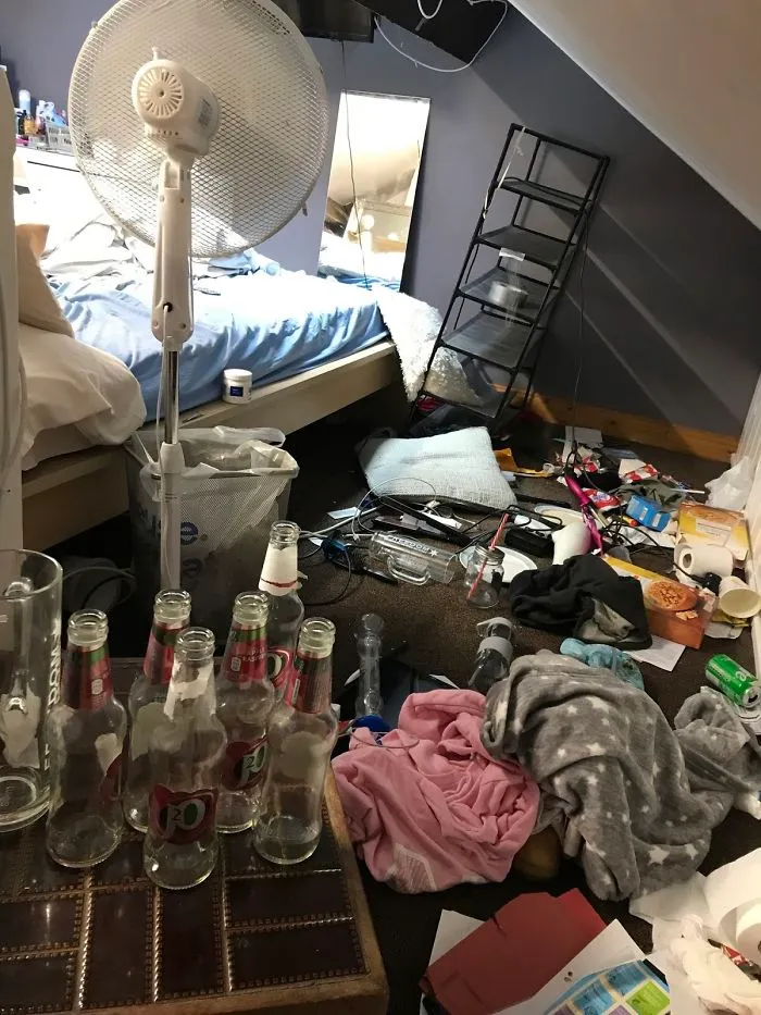 The UK's Messiest Bedrooms Of 2020 Have Just Been Revealed And They're Leaving Some People In Shock And Disgust