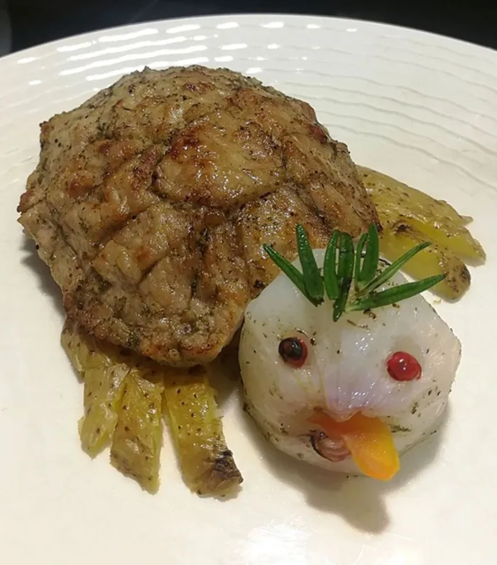 30 Of The Most Iconic Plates From The "Rate My Plate" Facebook Group