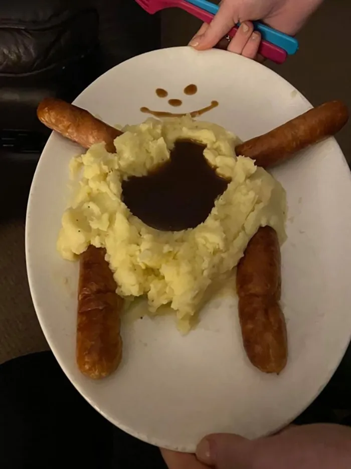 30 Of The Most Iconic Plates From The "Rate My Plate" Facebook Group