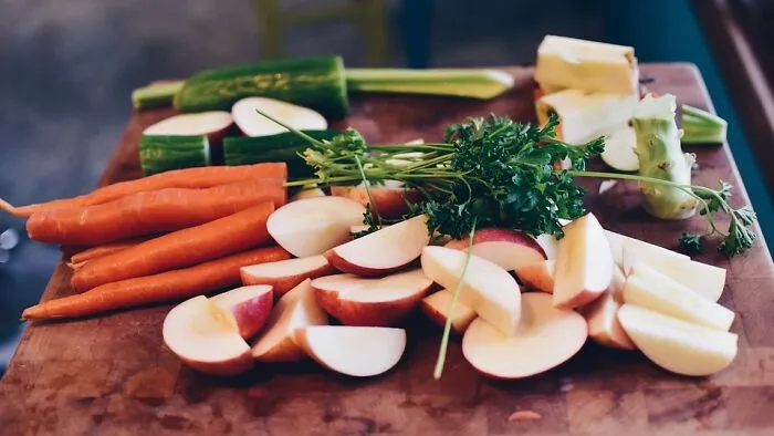 30 People Share Tips On How To Lose Weight Without Making Really Noticeable Lifestyle Changes