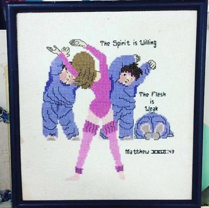 This Instagram Account With 183K Followers Is Dedicated To Showing The Most Bizarre Thrift Store Finds (40 Pics)
