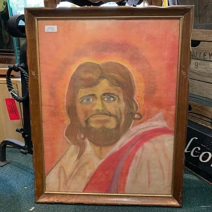 This Instagram Account With 183K Followers Is Dedicated To Showing The Most Bizarre Thrift Store Finds (40 Pics)