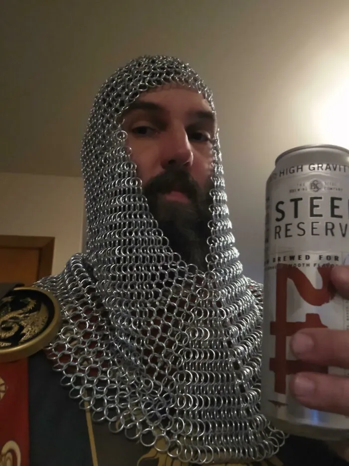 Tuvimos una fiesta de Halloween y solo me disfracé yo