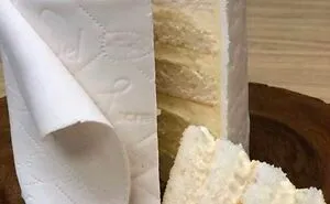 40 Times People Questioned If These Wedding Cakes Were The Right Choice For The Big Day