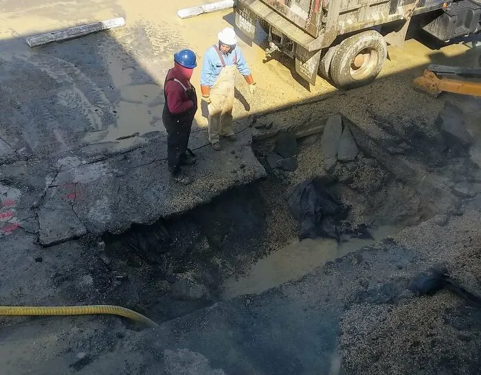 I Have No Idea How That Piece Of Asphalt Is Still Supporting Him