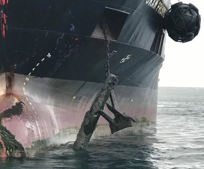 Al levar anclas vieron que habían enganchado un torpedo sin explotar