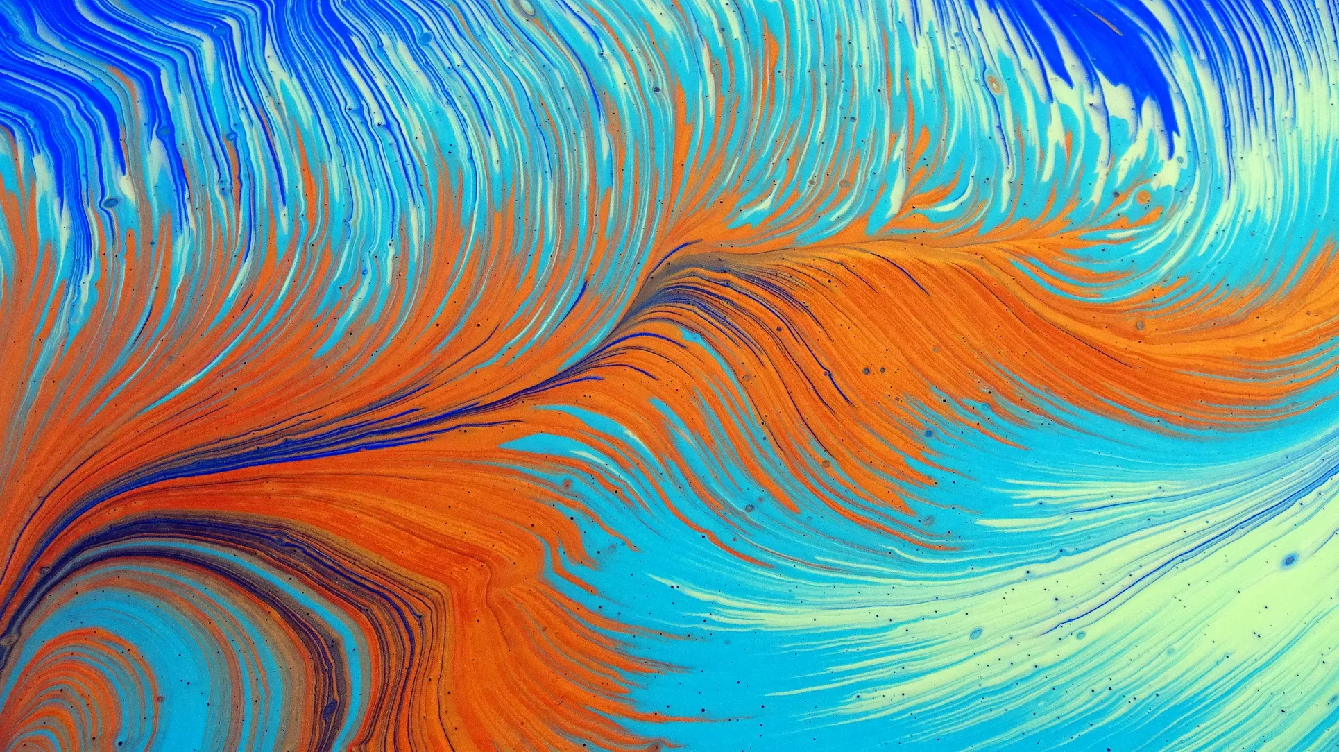 Arteza Pearl Paints ~ Split Cup Pour With Four Colours ~ Acrylic Pour Painting