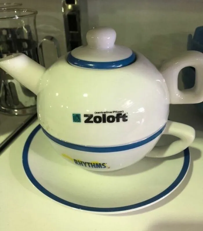 This Instagram Account With 183K Followers Is Dedicated To Showing The Most Bizarre Thrift Store Finds (40 Pics)