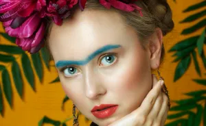 Katarzyna Niwinska's 'Rainbow Frida' Photosession
