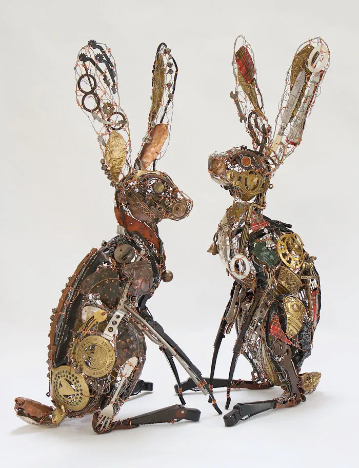 This Artist Repurposes Scrap Metal, Discarded Objects, And Textile Into Lifelike Animal Sculptures (116 Pics)