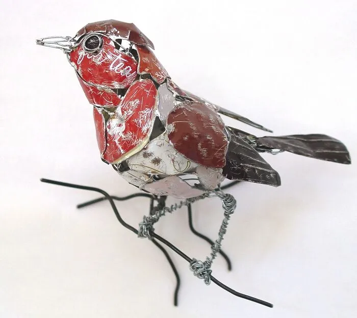 This Artist Repurposes Scrap Metal, Discarded Objects, And Textile Into Lifelike Animal Sculptures (116 Pics)