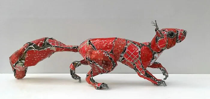 This Artist Repurposes Scrap Metal, Discarded Objects, And Textile Into Lifelike Animal Sculptures (116 Pics)