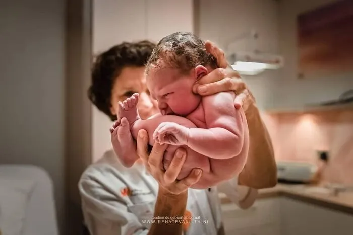Raw And Powerful Side Of Birth Captured In My 30 Photos