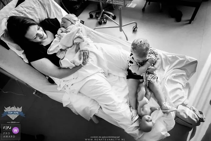 Raw And Powerful Side Of Birth Captured In My 30 Photos