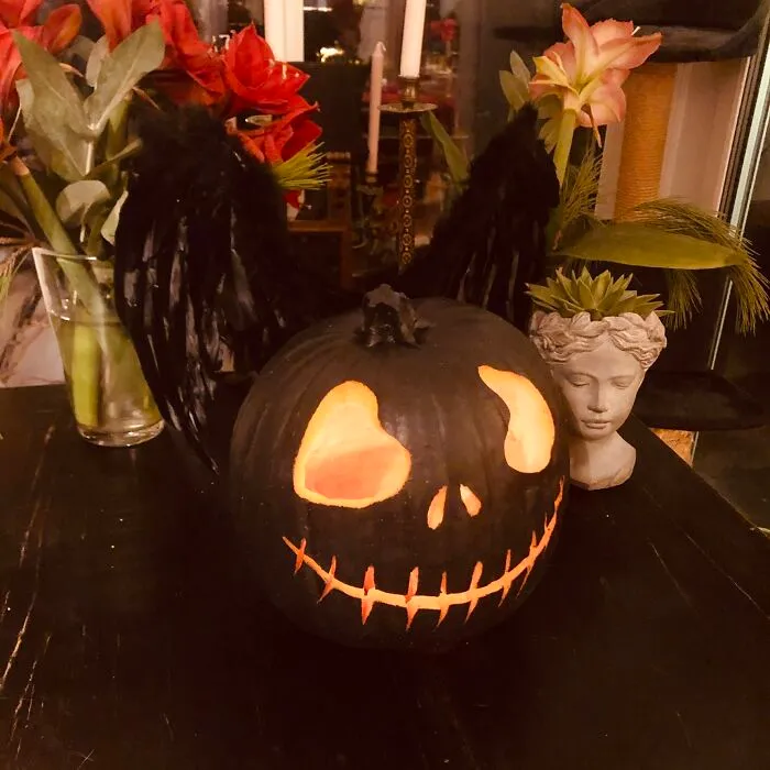 Nobody In My Neighborhood Is Celebrating Halloween...so I Needed To  Do A Special Black Pumpkins With Wings This Year To Trigger Them For Next Year 🙃