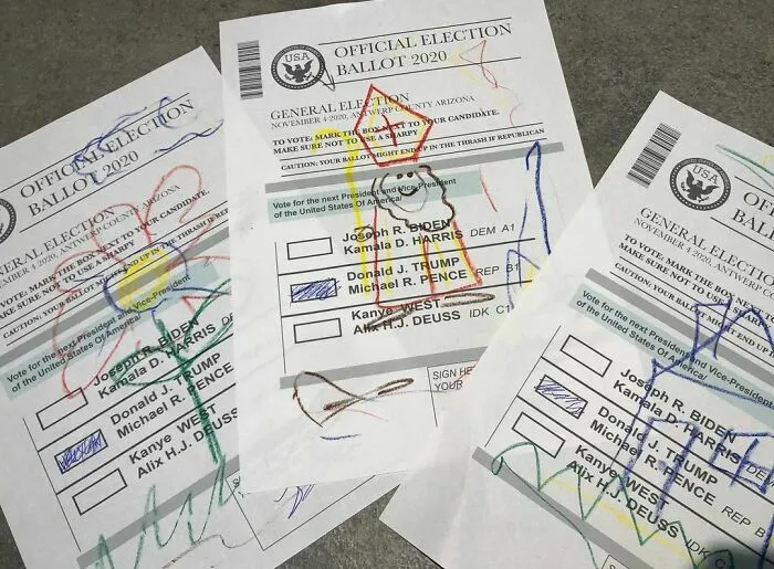 Recycle: On Our USA Trip Last Week We Found Some Papers In A Trashcan. Perfect Paper For Alix To Draw On. Her First #sinterklaas Drawings!
