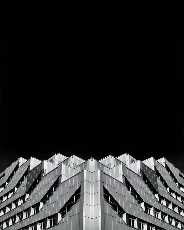 To Prove That Minsk Is Not Just An Ordinary Post-Soviet City, I Took These 60 Pictures Of Various City Facades