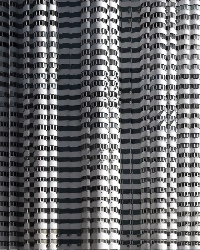To Prove That Minsk Is Not Just An Ordinary Post-Soviet City, I Took These 60 Pictures Of Various City Facades