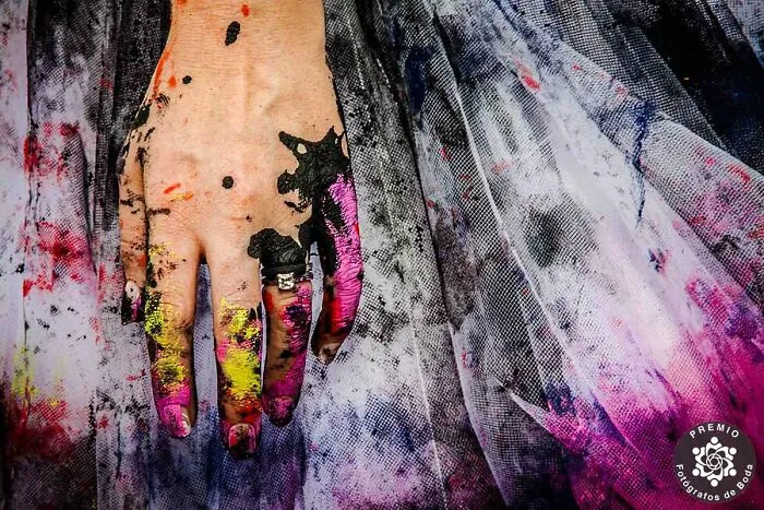 The Hand Of A Bride Says A Lot About Her. By Andreu Doz