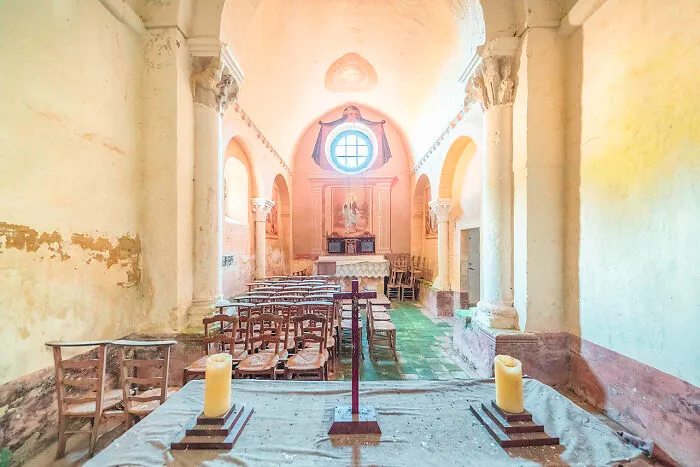 Candle Songs / 12th, 16th, And 19th-Century Castle Chapel, France, Nouvelle-Aquitaine Region