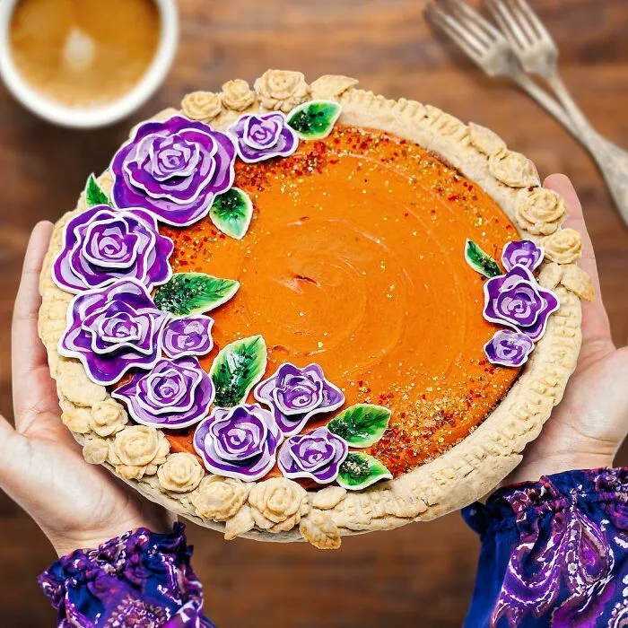 Amateur Confectioner Bakes Pies That Look Too Beautiful To Eat (17 Pics)
