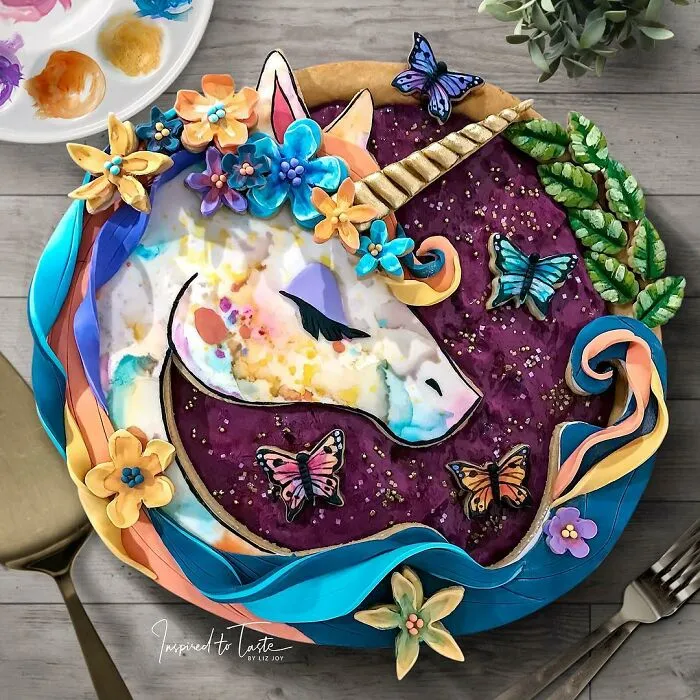 Amateur Confectioner Bakes Pies That Look Too Beautiful To Eat (17 Pics)