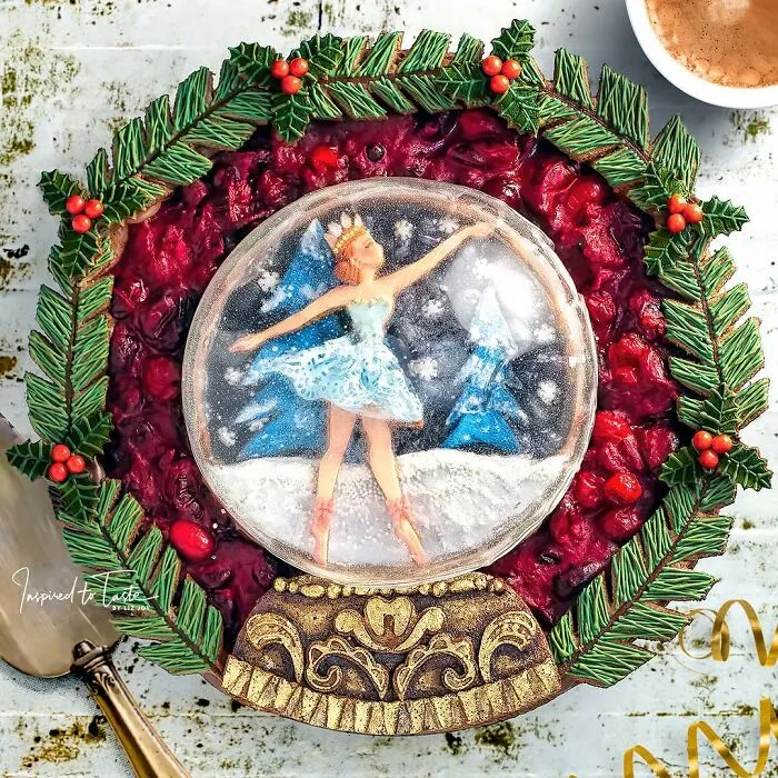 Amateur Confectioner Bakes Pies That Look Too Beautiful To Eat (17 Pics)