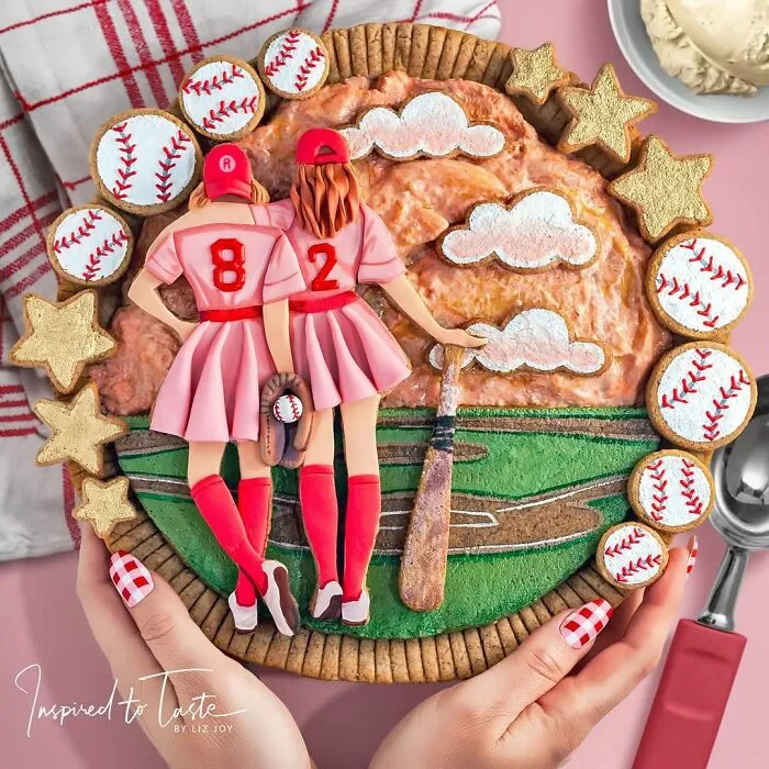 Amateur Confectioner Bakes Pies That Look Too Beautiful To Eat (17 Pics)